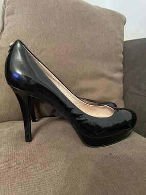 Michael Kors Black Patent Platform Stiletto Pumps